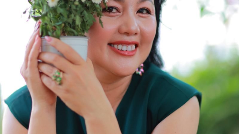 Cuối tuần cùng ngắm chân dung tươi tắn của Founder LoveYourBody Trương Ngọc Minh Đăng