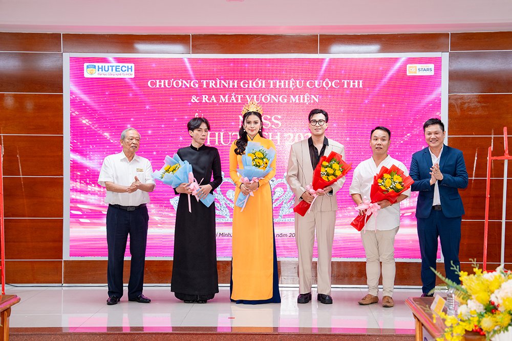 Miss HUTECH 2025 trao vương miện tiền tỉ nhân Kỷ niệm 30 năm thành lập trường