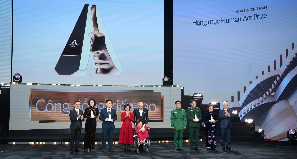 NESCAFÉ Plan được vinh danh ở hạng mục cao quý nhất – “Giải thưởng năm” Human Act Prize