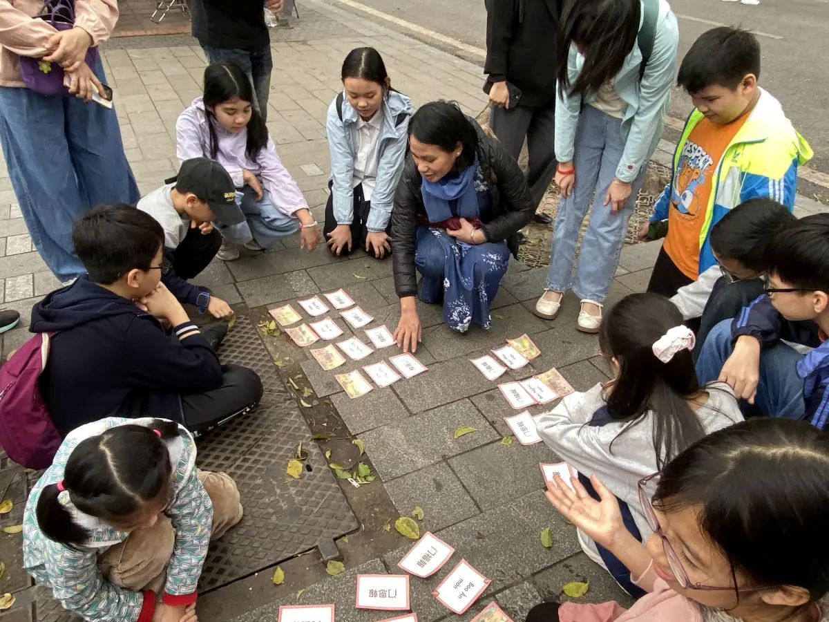 TOUR 5 MÙA – ĐỌC 5 GIÁC QUAN HÀNH TRÌNH KHÁM PHÁ DÒNG CHẢY CHỮ QUỐC NGỮ GIỮA LÒNG HÀ NỘI 