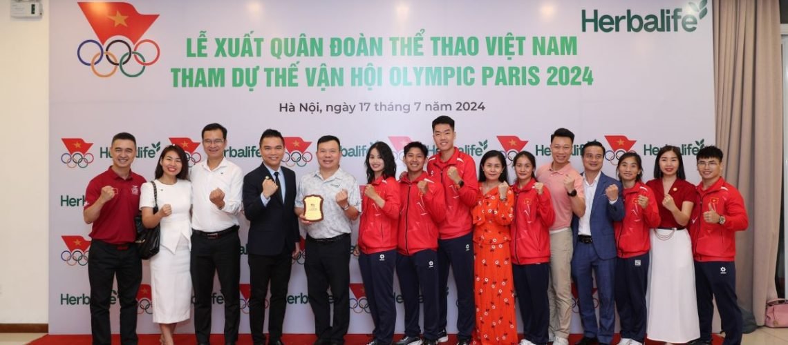 Doanh_nhan_khoi_nghiep_Herbalife_Le_ xua_quan_Olympic_2024_02