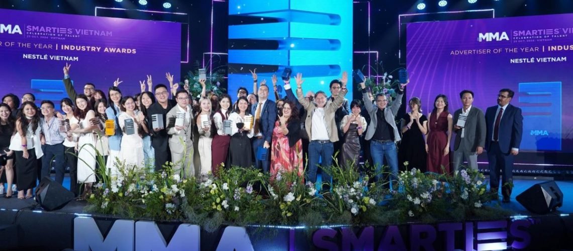Doanh_nhan_khoi_nghiep_Nestle_viet_nam_duoc_vinh_danh_12_giai_thuong_tai_MMA