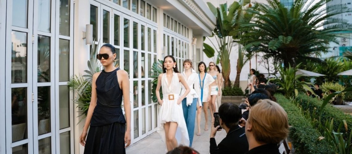 Phu_nu_hien_dai_MR_CRAZY_LADY_SEXY_06