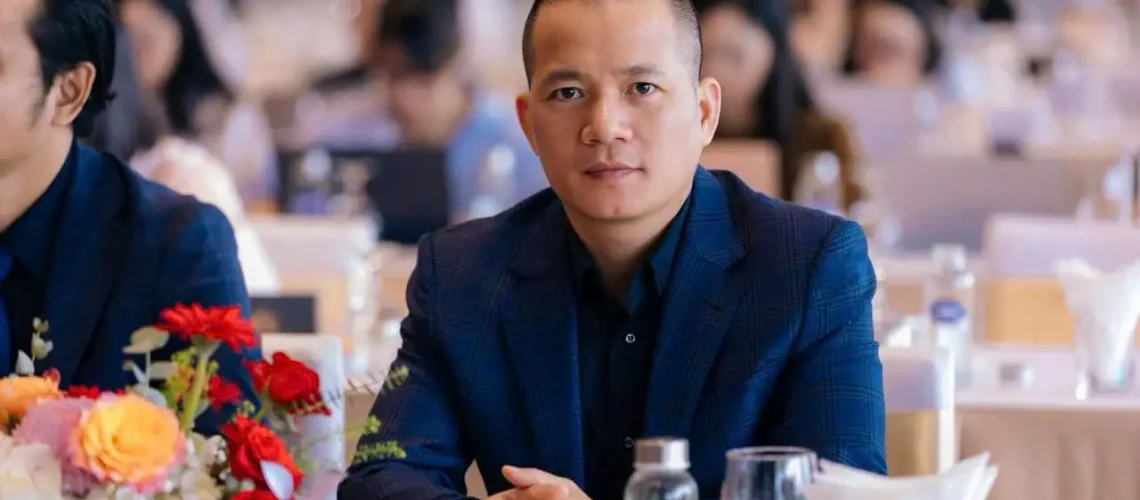 Phu_nu_hien_dai_Marketing_bat_dong_san_02